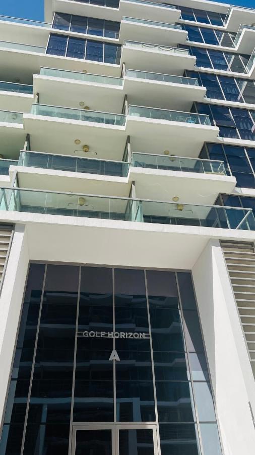 Newly Furnished Bright And Cozy - Damac Hills अपार्टमेंट Dubai