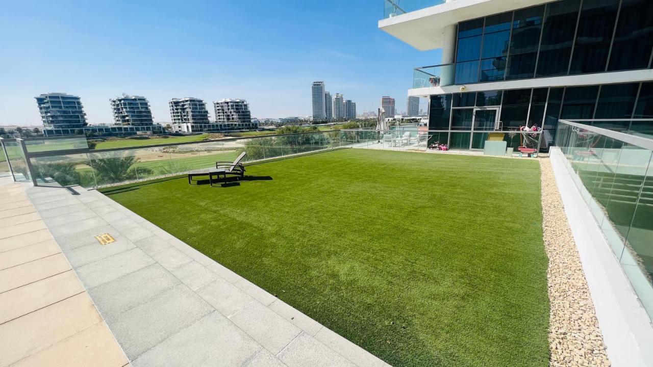 Newly Furnished Bright And Cozy - Damac Hills अपार्टमेंट *